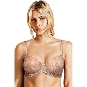 ❤️Wacoal Fire and Lace Underwire Bra (Rose)